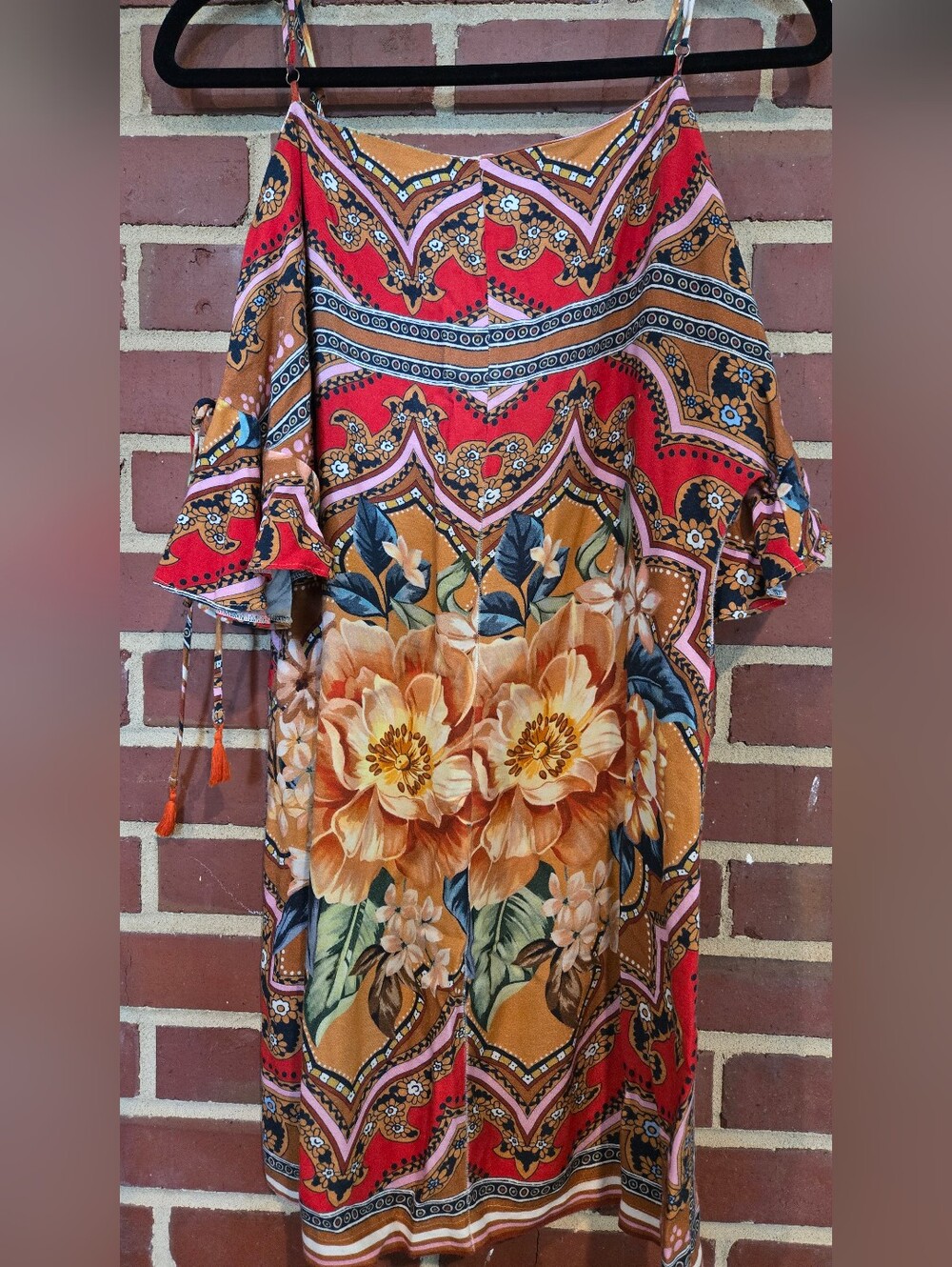 FARM Rio Red & Gold Floral Cold-Shoulder Mini Dress - Picture 3 of 10